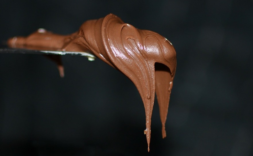 Crema de ciocolată Nutella