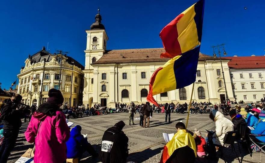 Proteste prin cultură la Sibiu (Silvana Armat)