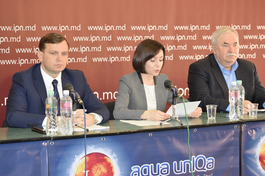 Lideri ai partidelor pro-europene, Andrei Năstase, Maia Sandu, Viorel Cibotaru (Epoch Times România)