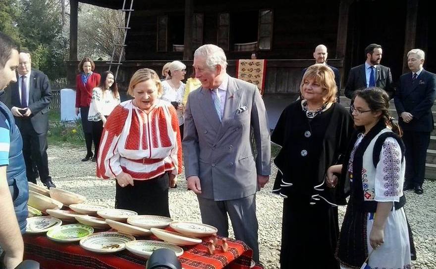 Prinţul Charles în vizită la Muzeul Satului din Bucureşti (Epoch Times Romania)