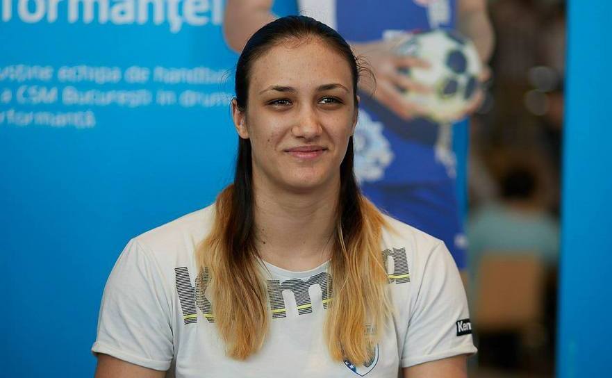 Handbalista română Bianca Bazaliu.