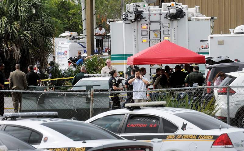 Autorităţile inspectează locul unui atac armat în Orlando, statul american Florida, 5 iunie 2017.