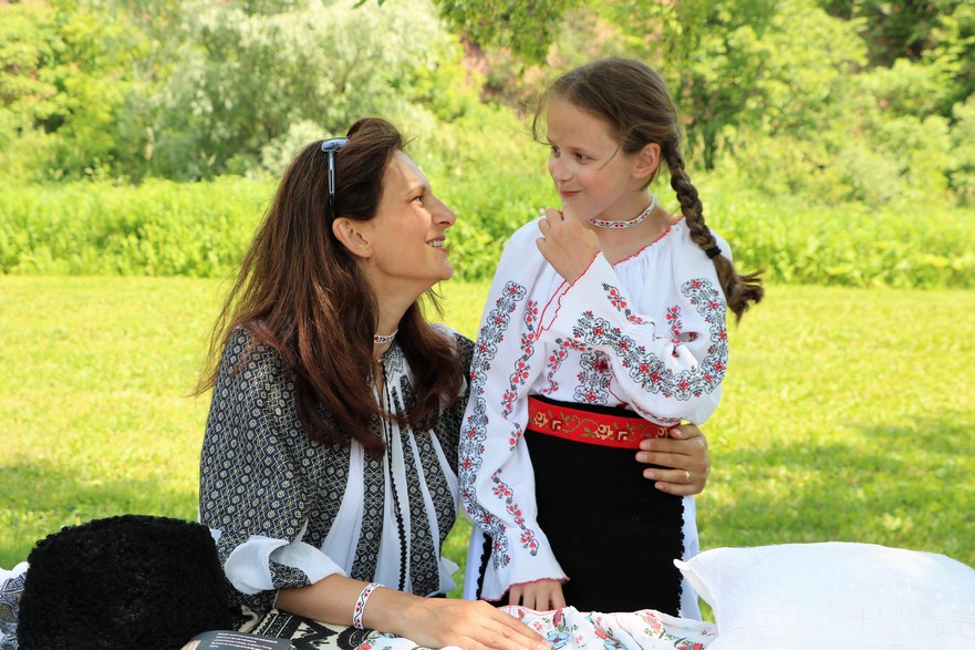Mihaela Năstase cu fiica ei Ana