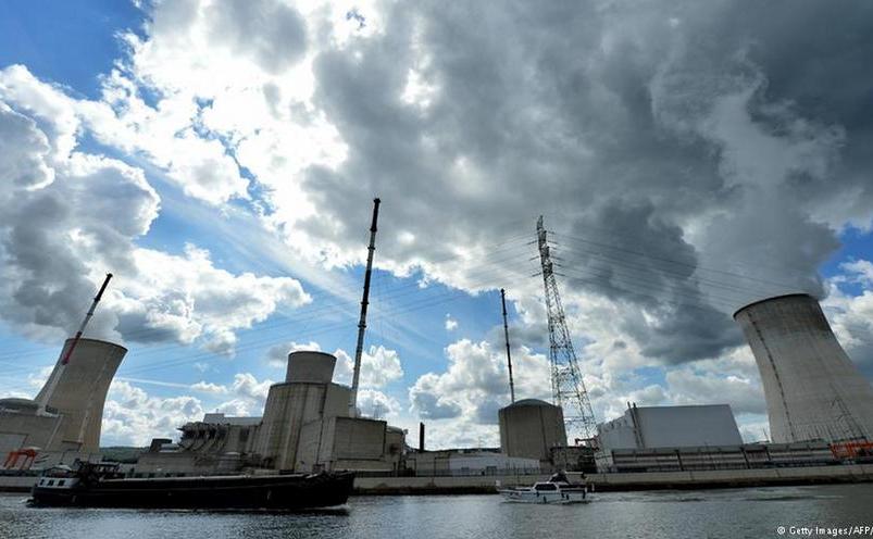 Centrala nucleară Tihange 2 din Belgia.