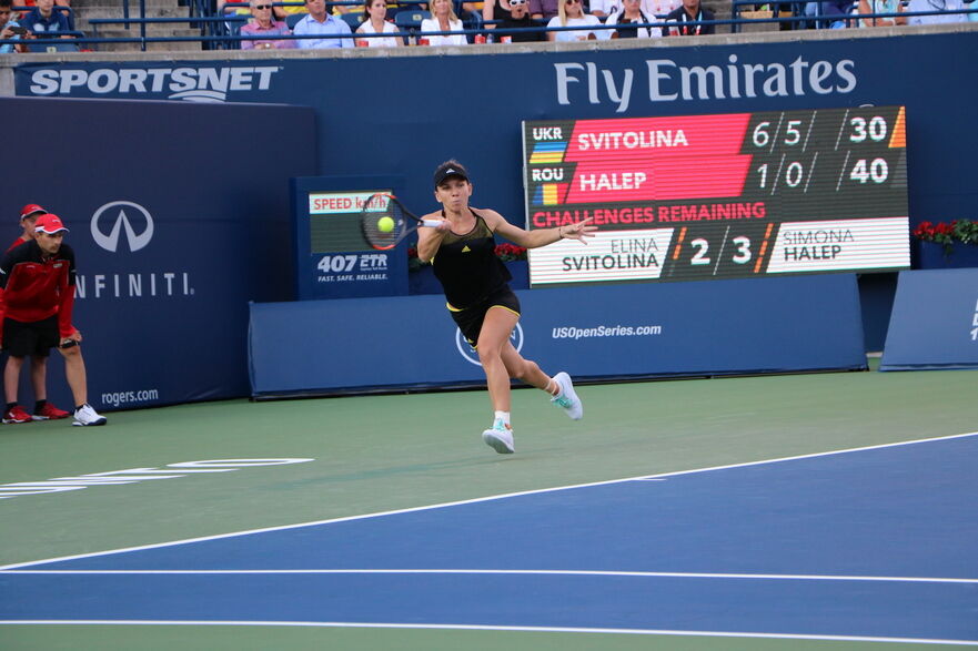 Simona Halep Rogers Cup 2017 meci cu Elina Svitolina (Maria Matyiku / Epoch Times)