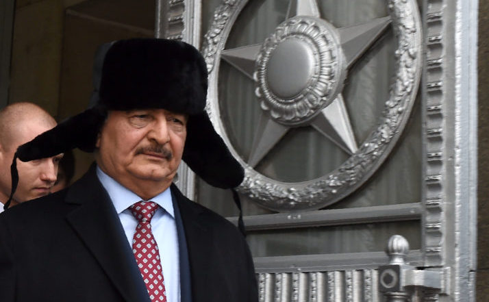 Generalul libian Khalifa Haftar (Vasili Maximov/AFP/Getty Images)