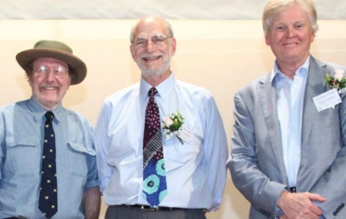 
Cercetătorii americani Jeffrey C. Hall, Michael Rosbash şi Michael W. Young au fost onoraţi luni cu Premiul Nobel pentru Medicină 2017