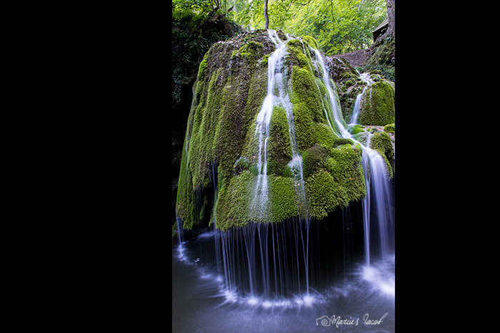 BigÄƒr Cascada De Basm