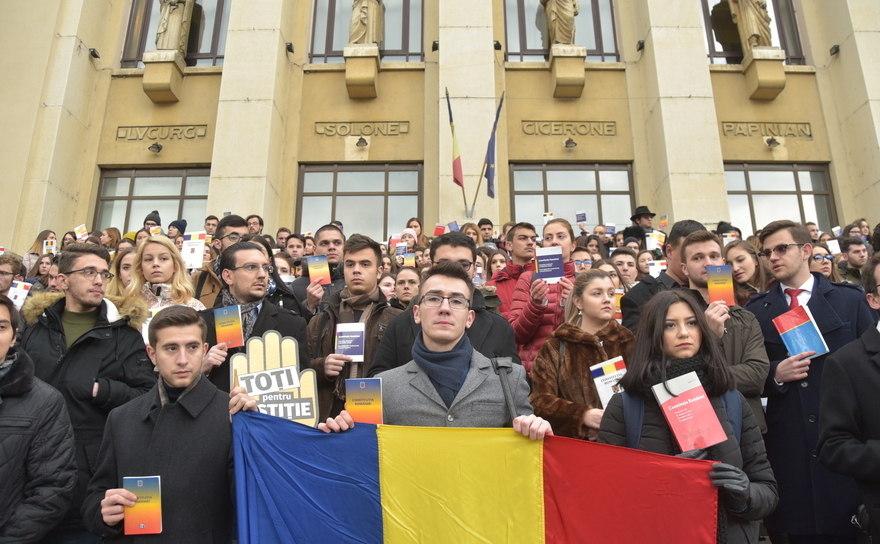 Protestul studenţilor de la drept (Mihuţ Savu / Epoch Times România)