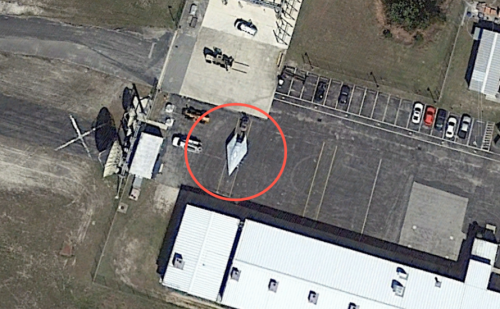 SUA lasă să se vadă un avion hipersonic la un hangar din Florida