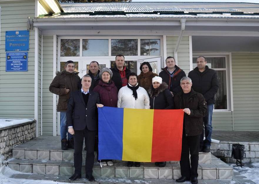 Primarul şi consilierii s.Parcova RM votează Unirea cu România 23.01.2018