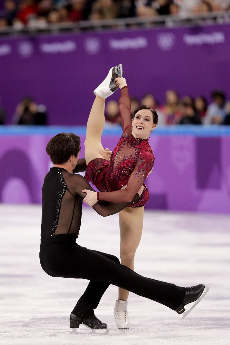 Campionii mondiali en titre Tessa Virtue şi Scott Moir (Getty Images)