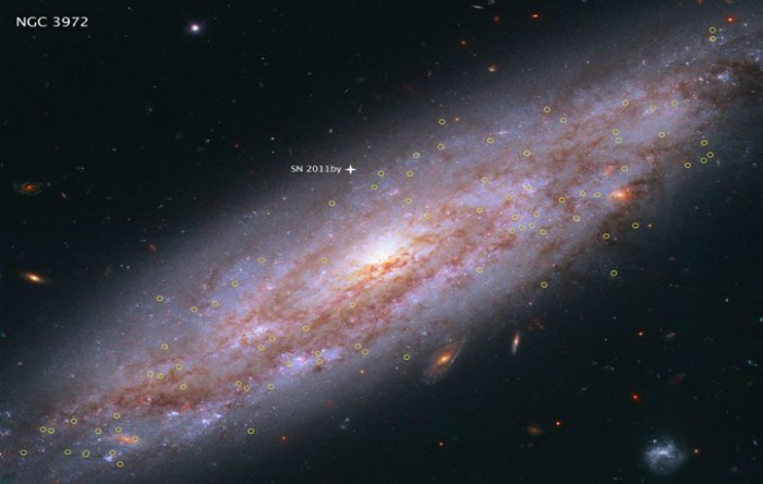Galaxia NGC 3972