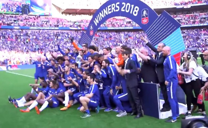 Chelsea Londra câştigătoarea ediţiei 2017-2018 a Cupei Angliei la  fotbal.