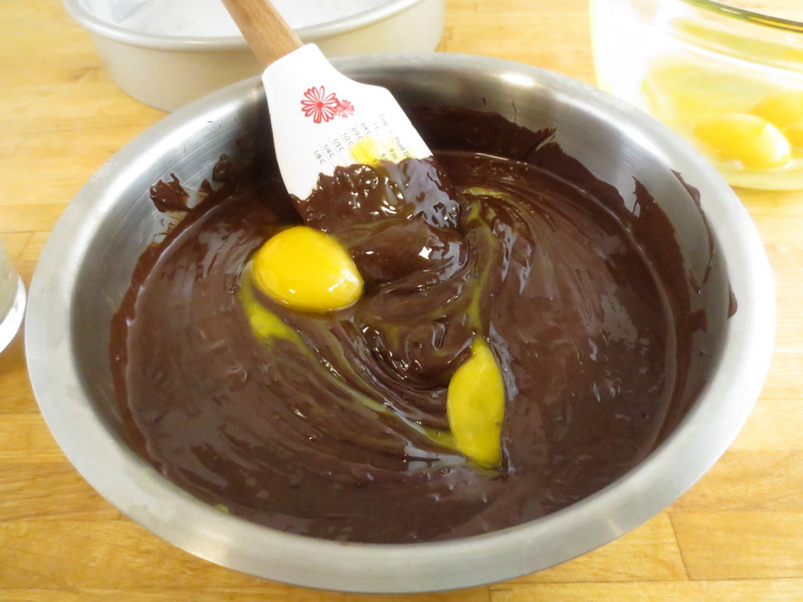 Tort cu mousse de ciocolată (Maria Matyiku / Epoch Times)