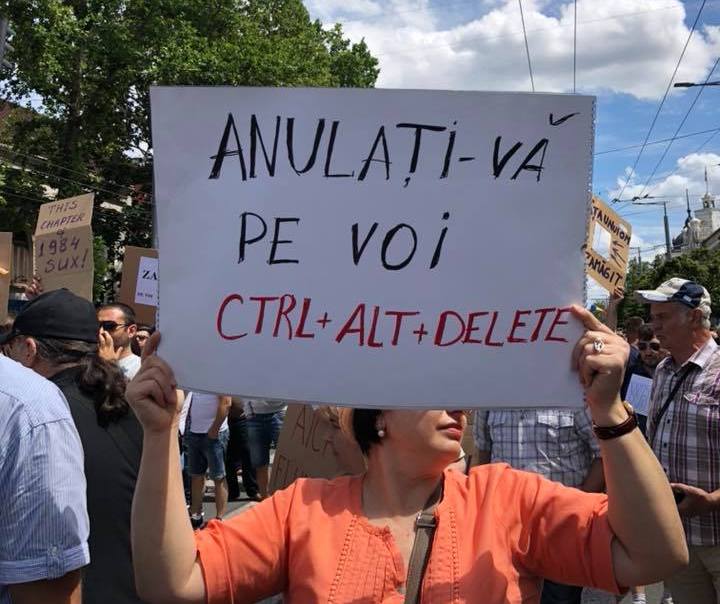 CEC a invalidat alegerile din Chişinău (facebook.com/olesea cember)