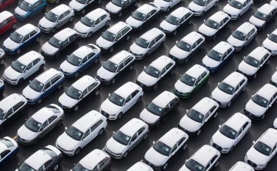 În luna martie, Volkswagen a înregistrat într-o singură lună cel mai bun rezultat de livrare din istoria grupului.
  (Foto: Jörg Sarbach/dpa - Epoch Times Germania)