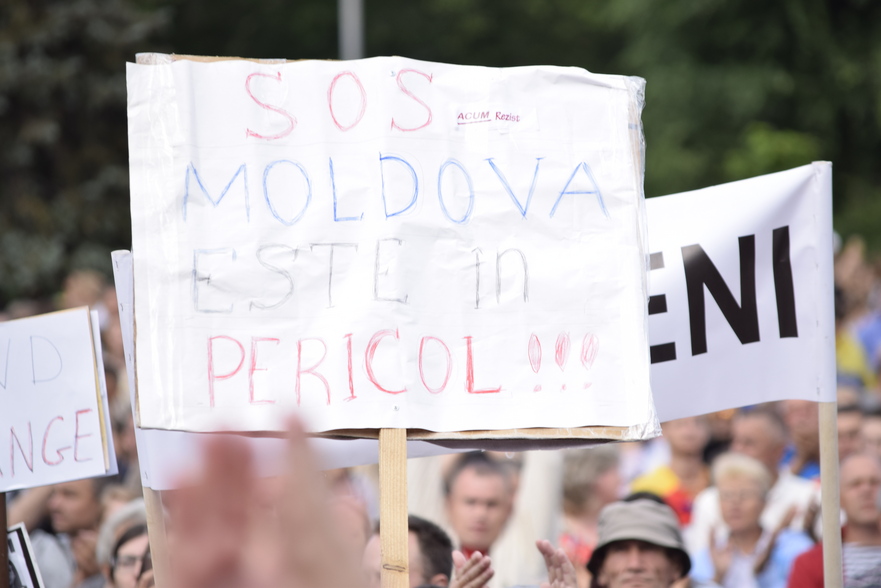 Protest la Chişinău, împotriva invalidării alegerilor locale (Epoch Times România)