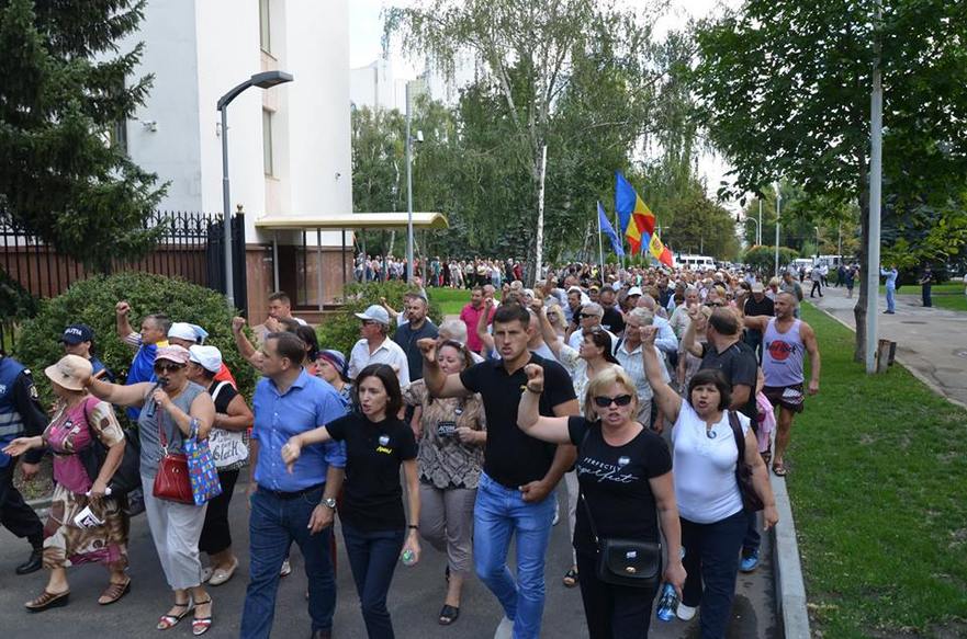 Protest la Chişinău ”Înconjurăm Parlamentul!” 19.07.2018 (PAS)