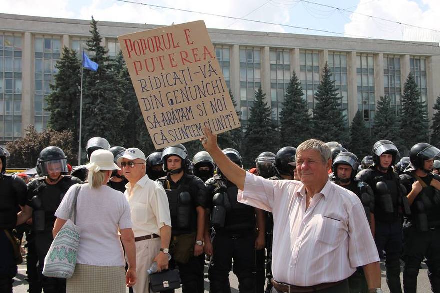 Protestul Mişcării ACUM în Chişinău, adresare către manifestanţii lui Şor