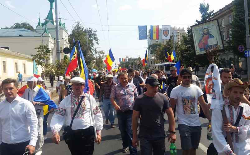Marşul Centenarului la Chişinău