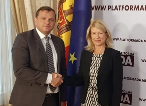 Preşedintele Platformei DA, Andrei Năstase şi ambasadoarea Finlandei în Republica Moldova, Päivi Pohjanheimo