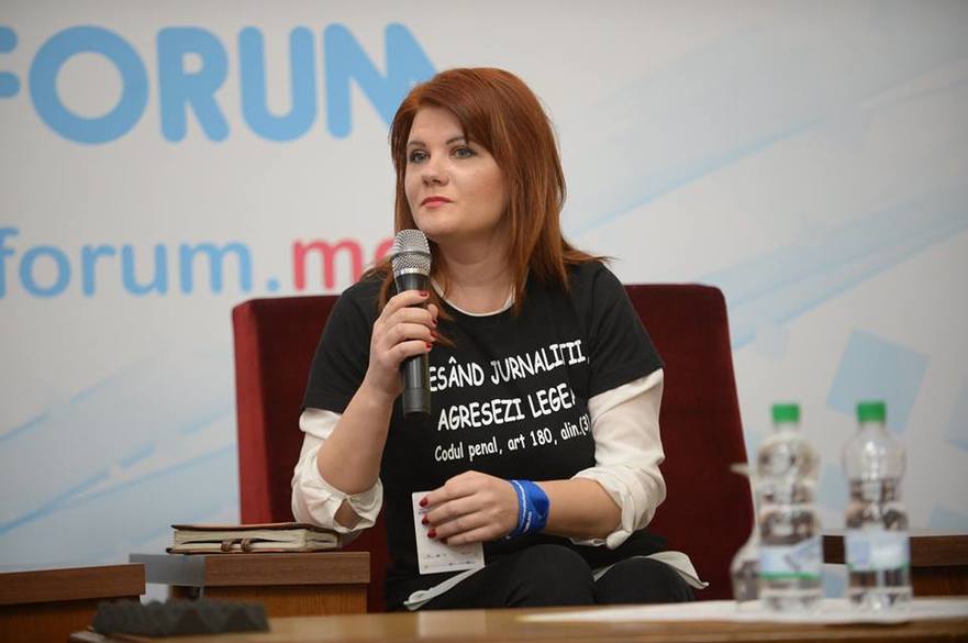 Viorica Tataru, reporteră la ZdG, în cadrul Forumului Media 2018 (facebook.com/API)