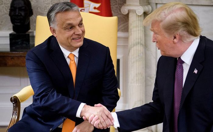 Preşedintele american Donald Trump (dr) şi premierul ungar Viktor Orban la Casa Albă, Washington, 13 mai 2019 (Brendan Smialowski/AFP/Getty Images)