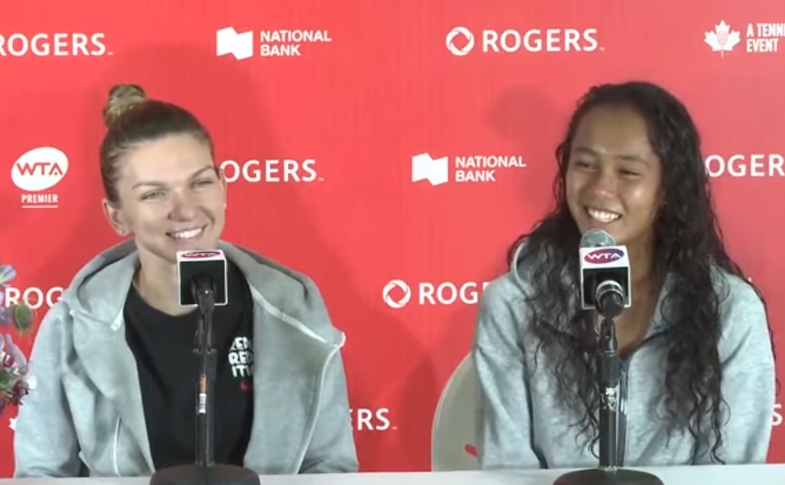Simona Halep (27 de ani) şi Leylah Fernandez (Canada, 16 ani) la Rogers Cup.