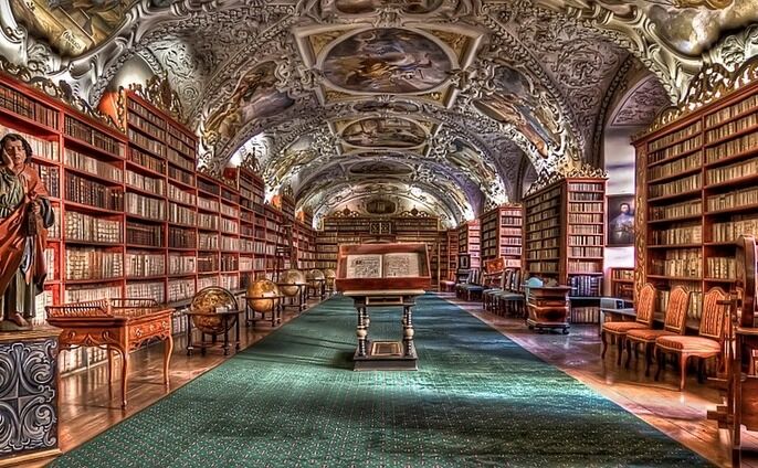 Biblioteca din Praga (Pixabay.com)