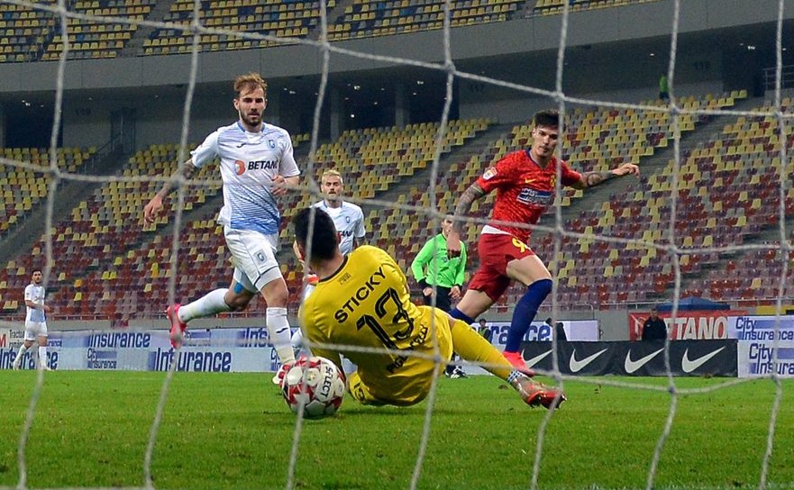 FCSB - Universitatea Craiova 4-1 (1-1), meci din etapa   a doua a fazei play-off a Ligii I de fotbal.