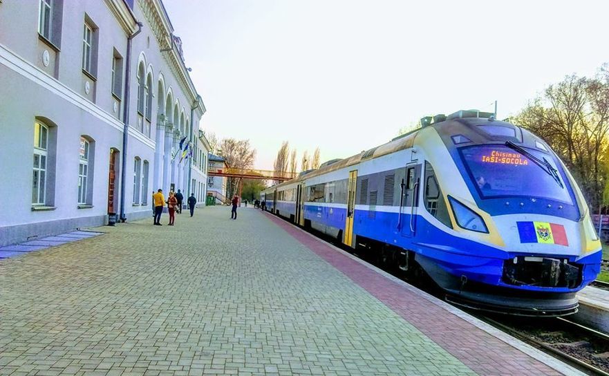 Trenul Chişinău - Iaşi (facebook.com/CFM)