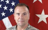 Ben Hodges (wikipedia.org)