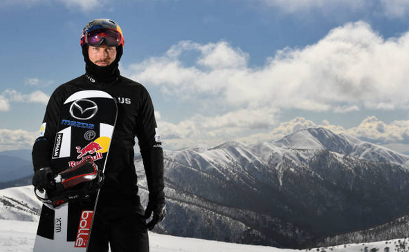 Dublu campion mondial la snowboard cross, australianul Alex Pullin.