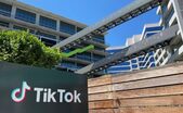 Logoul companiei Tiktok în Culver City, Los  Angeles (CHRIS DELMAS/AFP via Getty Images)