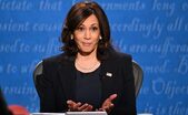 Candidatul la vice-preşedinţia SUA, Kamala Harris, gesticulează în timpul unei dezbateri de campanie - 7 octombrie 2020 (Robyn Beck/AFP via Getty Images)