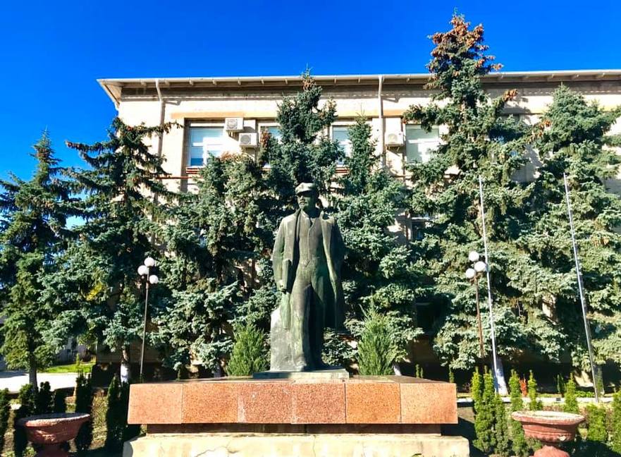 Monumentul lui Lenin în or.Comrat, Găgăuzia, R. Moldova