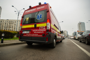 Ambulanta in Bucuresti (Epoch Times România)