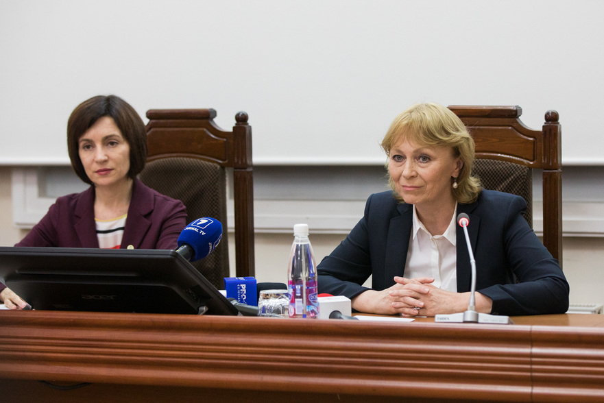 Maia Sandu şi Ala Nemerenco - fostul ministru al Sănătăţii în cabinetul Sandu