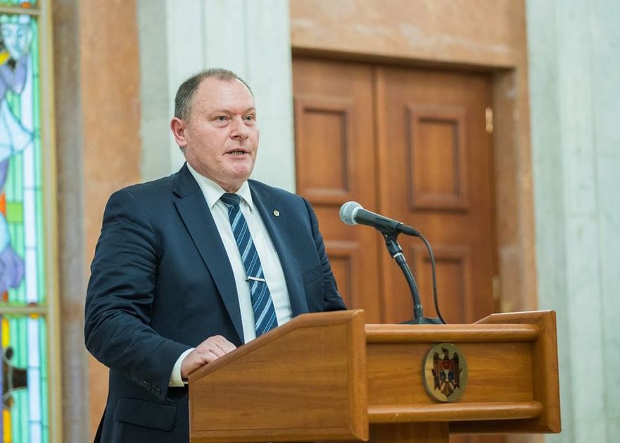 Aurel Ciocoi, ministru de Externe, premier-interimar al R. Moldova (gov.md)