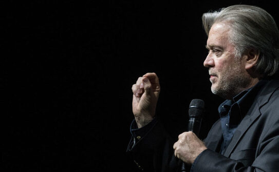 Steve Bannon (Adrian Bretscher / Getty Images)