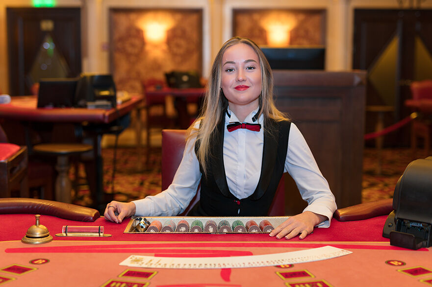 Casino joc carti (Epoch Times România)