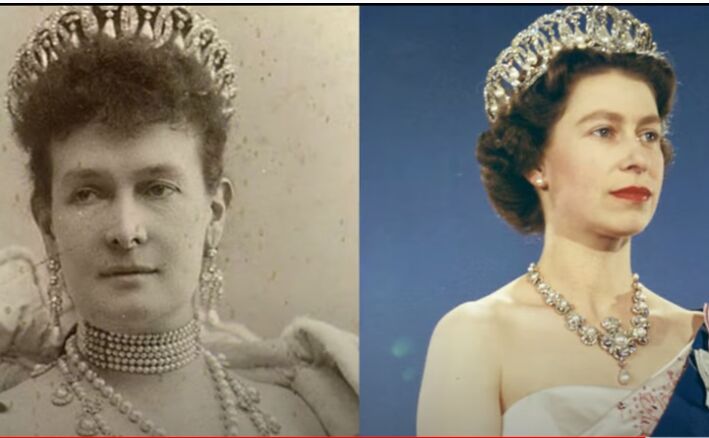 Regina Maria a Angliei şi Regina Elisabeta a II-a purtând tiara Vladimir (Youtube.com)