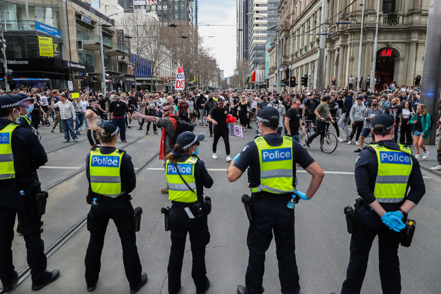 Proteste anti-blocare în Melbourne, Australia, 21 august 2021 (Getty Images)