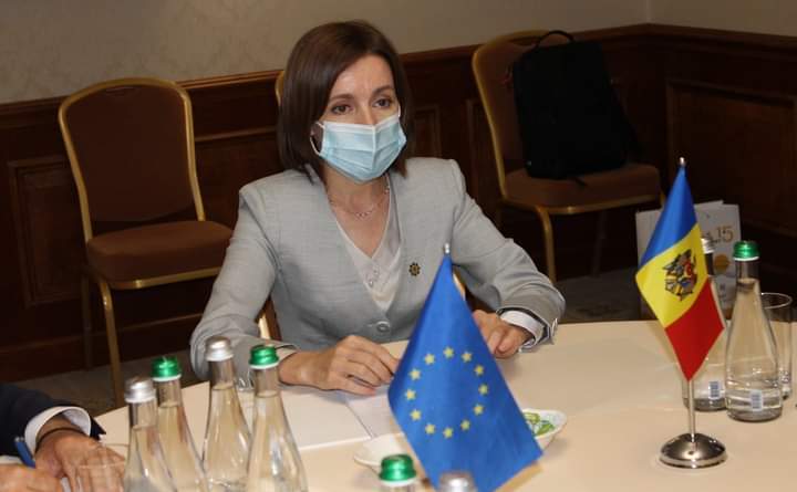 Maia Sandu la intrevedere cu Valdis Dombrovskis la Kiev (presedinte.md)