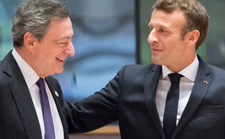Mario Draghi împreună cu Emmanuel Macron la Qirinale