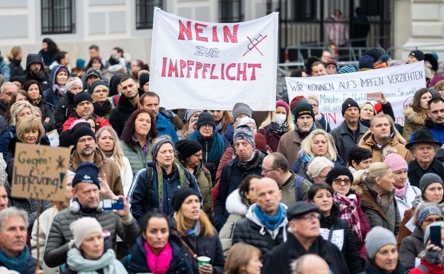 Demonstraţii împotriva restricţiilor COVID în Austria