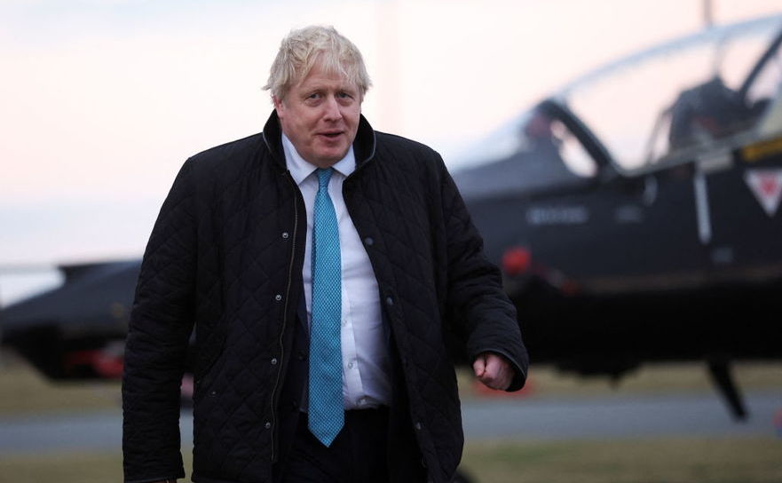 Boris Johnson la baza RAF din Holyhead