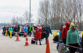 Refugiaţi din Ucraina, trec hotarul în R. Moldova (gov.md)