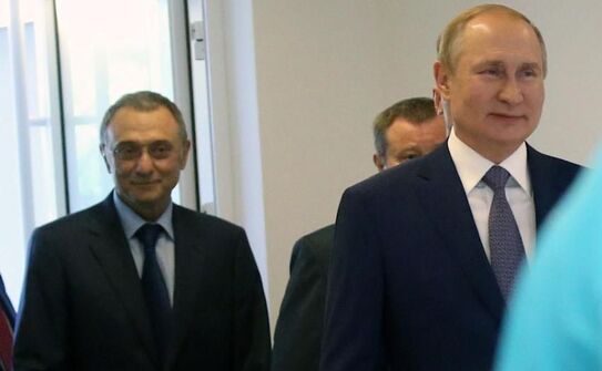 Vladimir Putin şi Suleiman Kerimov (st) (Getty Images)
